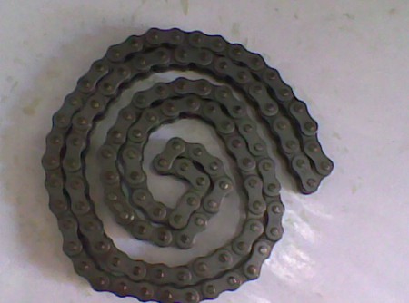 CADENA MOTO